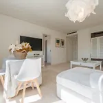 Elegante Apartamento Con Parking Y Gym En Urbanizacion De Lujo En Aravaca