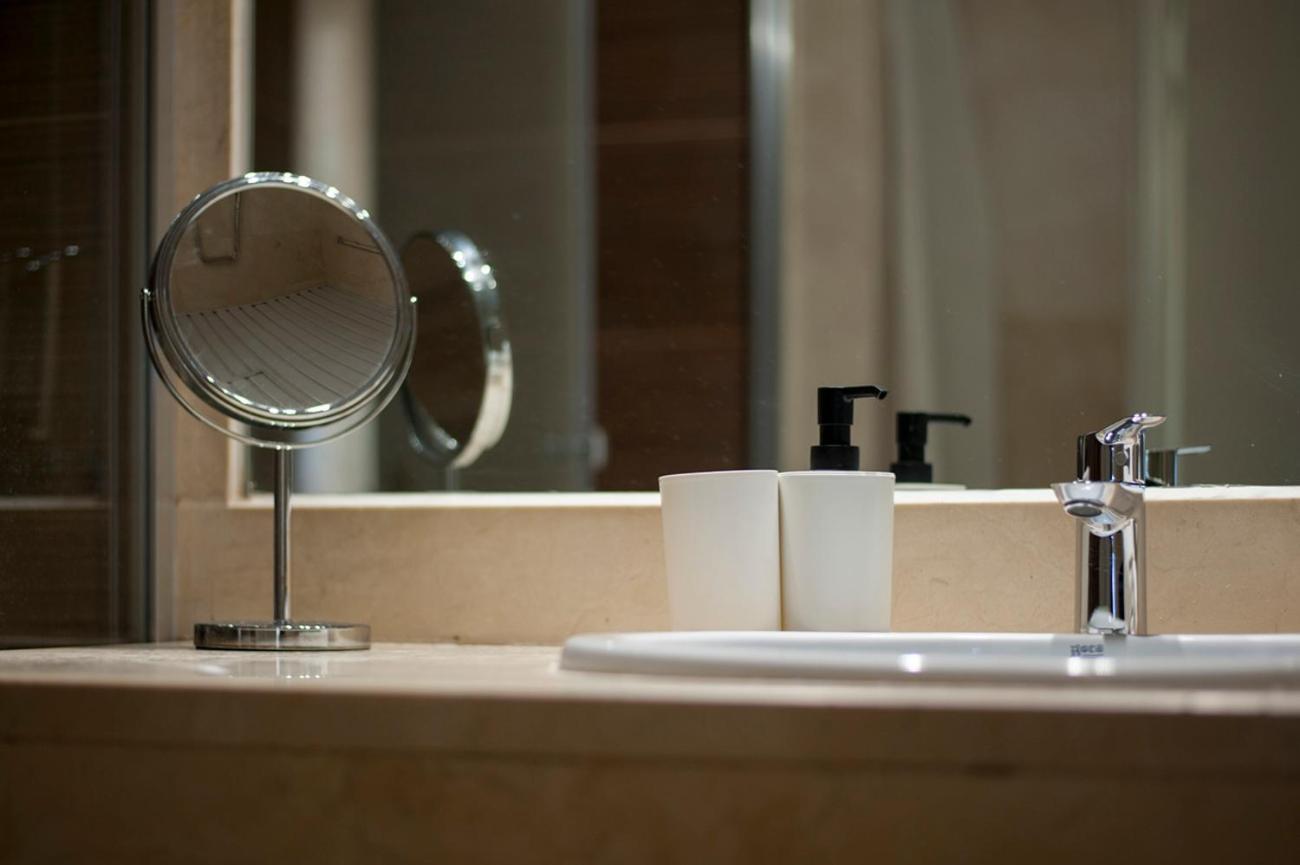 Apartamento Elegante Con Parking Y Gym En Urbanizacion De Lujo En Aravaca